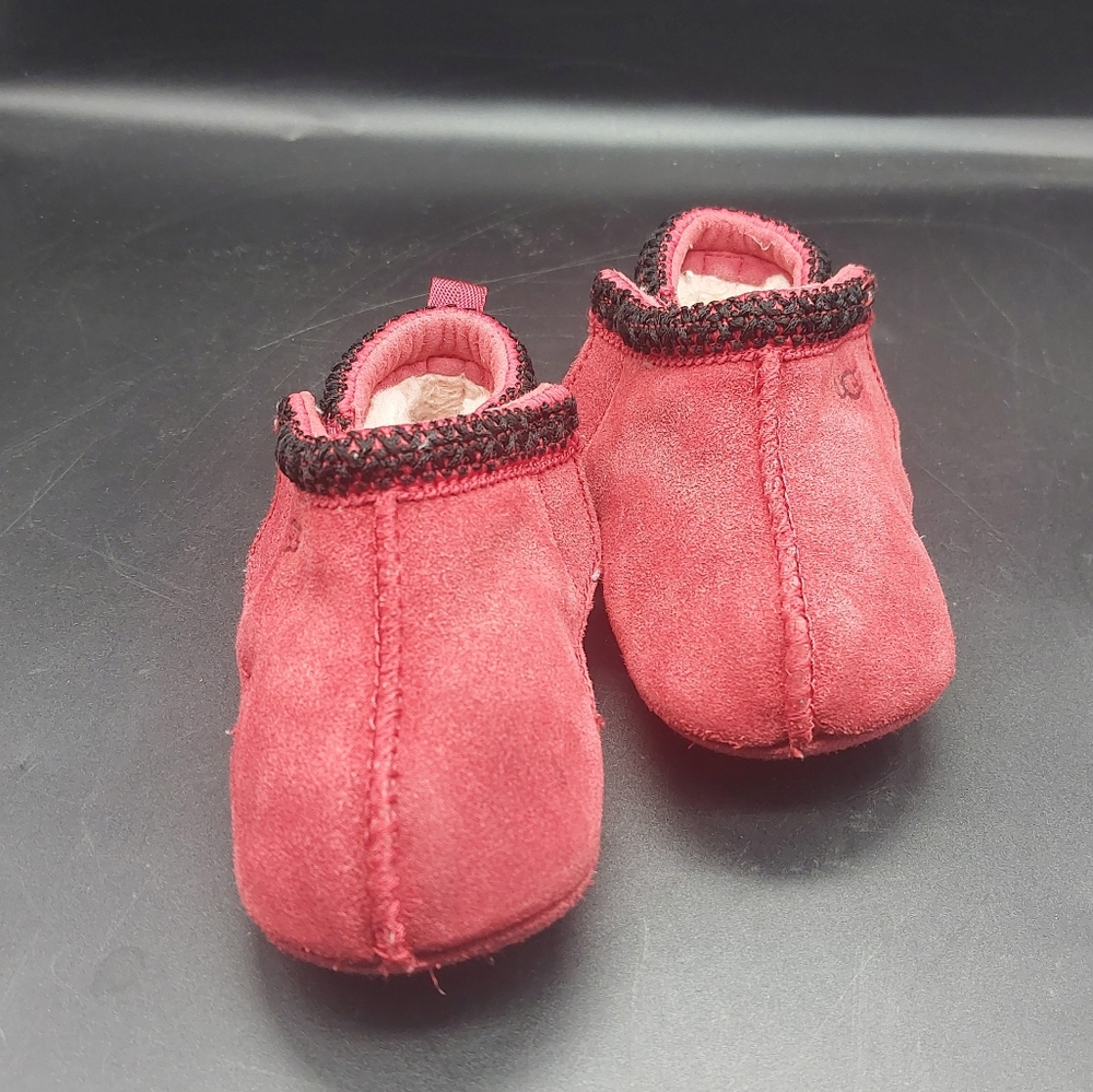 UGG TASMAN RED SUEDE SHEARLING INFANT BOOTS BOOTIES 4/5